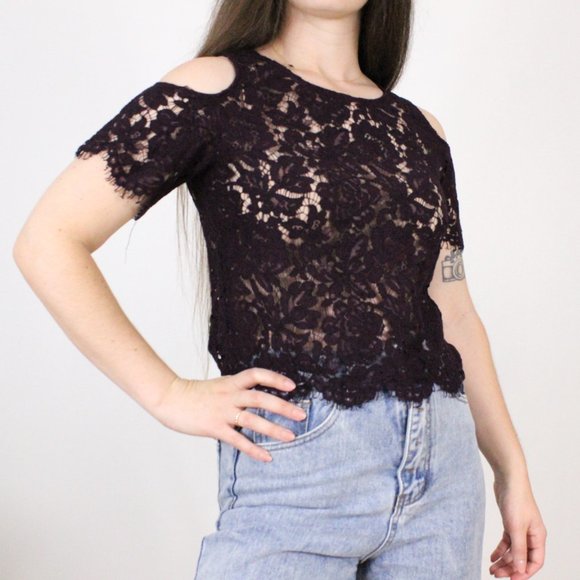 *Eclipse Purple Lace Cold Shoulder Top - Picture 1 of 7